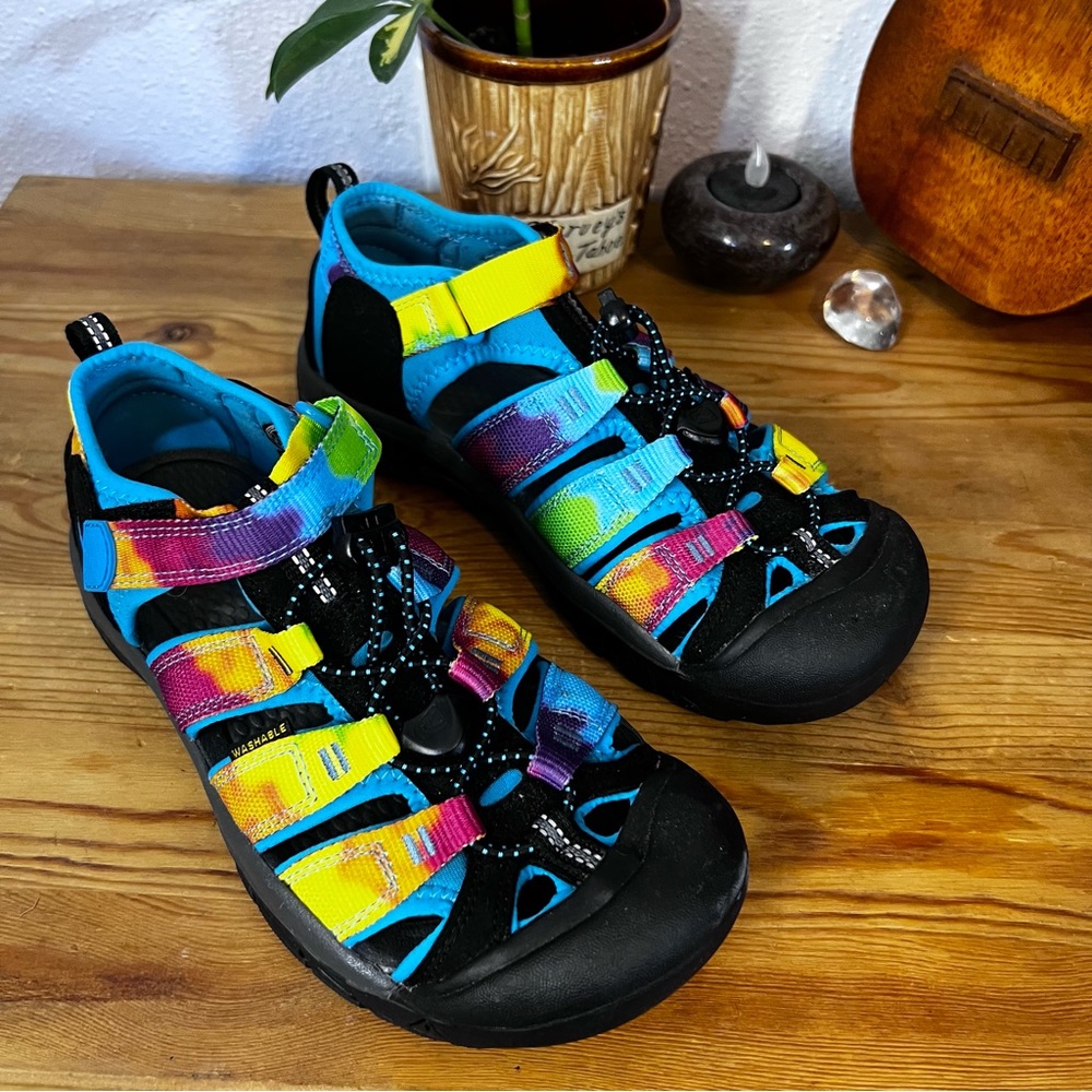 Keen Newport Water Sandal in Rainbow Tie Dye US Size 4